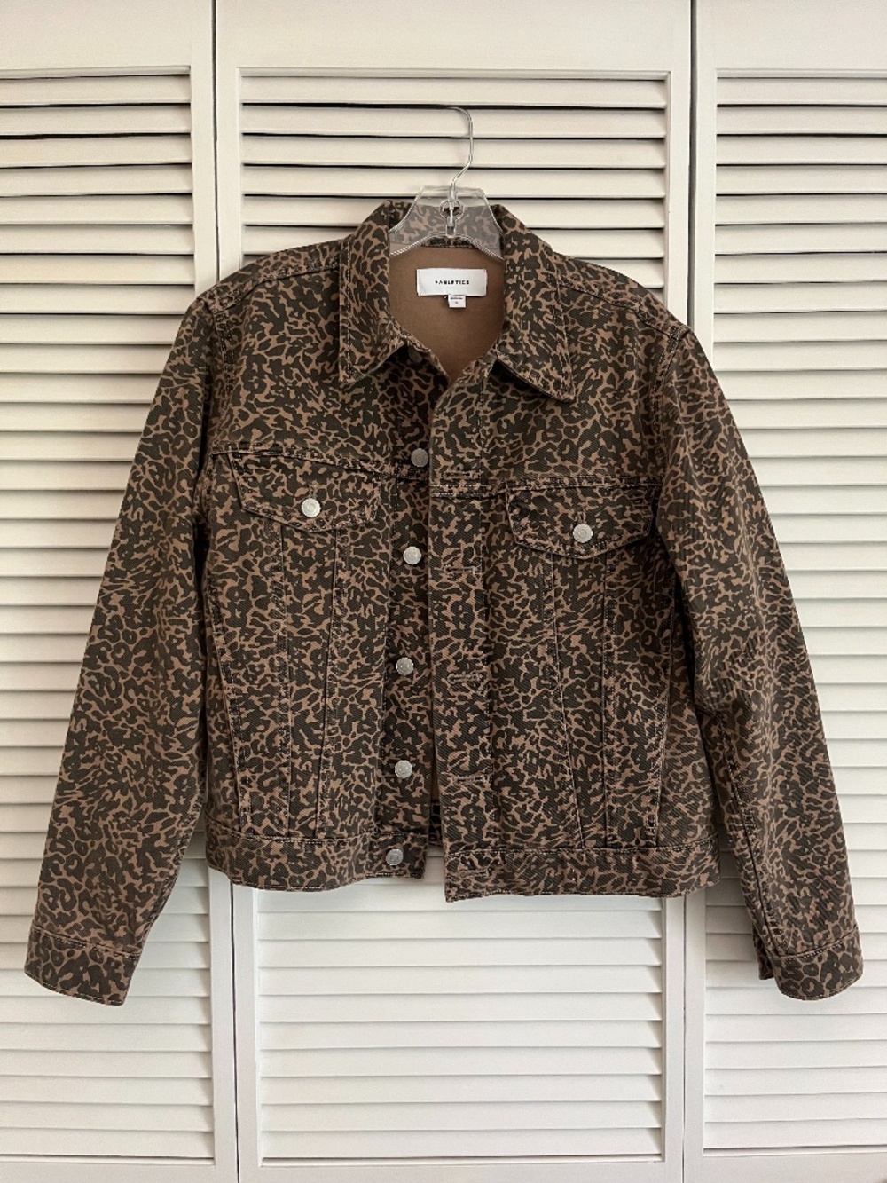 Fabletics Relaxed Denim Jacket Leopard women’s small